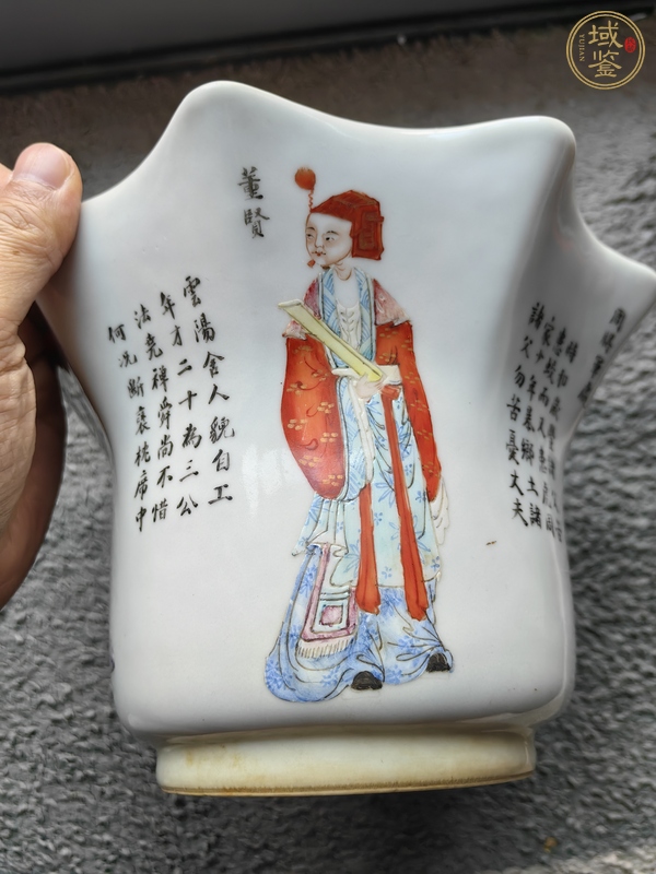 古玩陶瓷粉彩無雙譜葵口花盆真品鑒賞圖