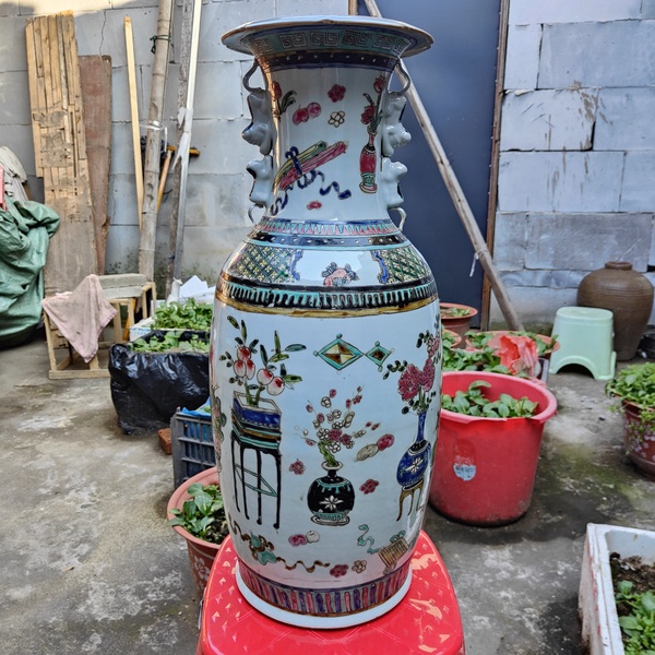 古玩陶瓷(300件大瓶)57厘米粉彩博古圖獅耳花口瓶拍賣,當前價格9800元