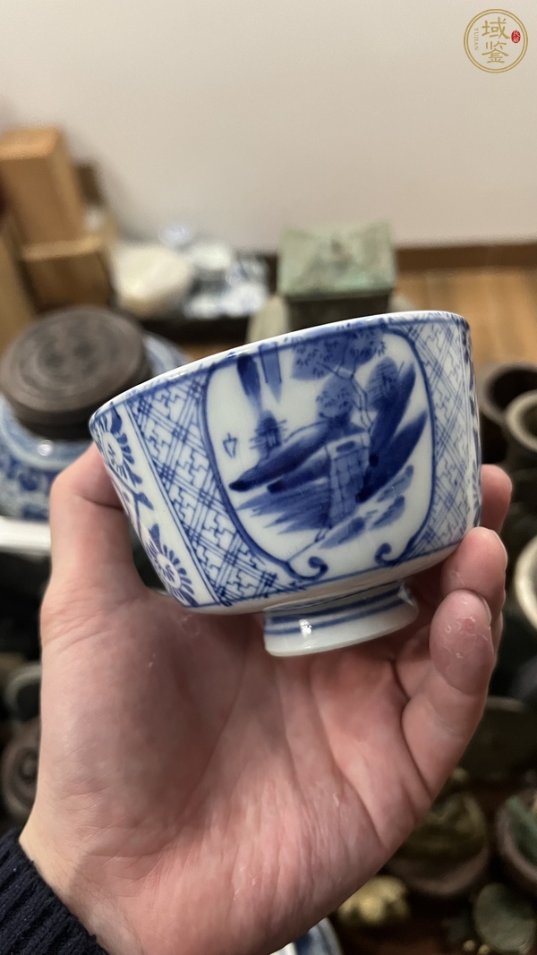 古玩陶瓷青花蓋碗真品鑒賞圖