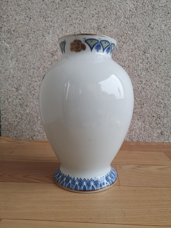 古玩陶瓷花卉紋瓶拍賣,當前價格298元
