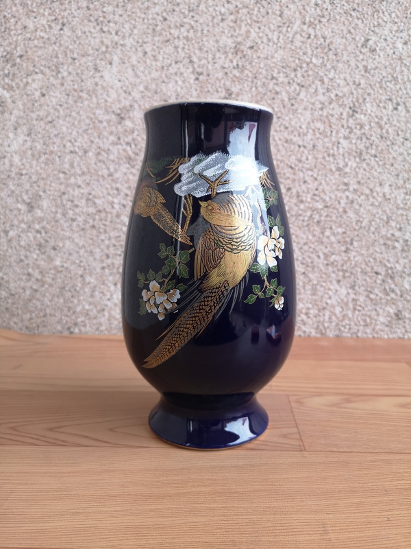 古玩陶瓷花鳥紋瓶拍賣,當前價格350元