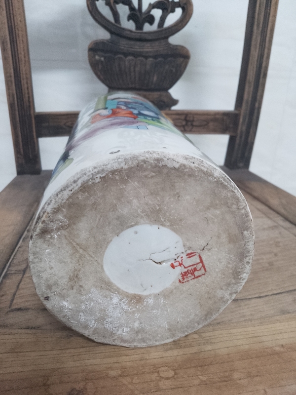 古玩陶瓷粉彩人物故事帽桶拍賣,當前價格1800元