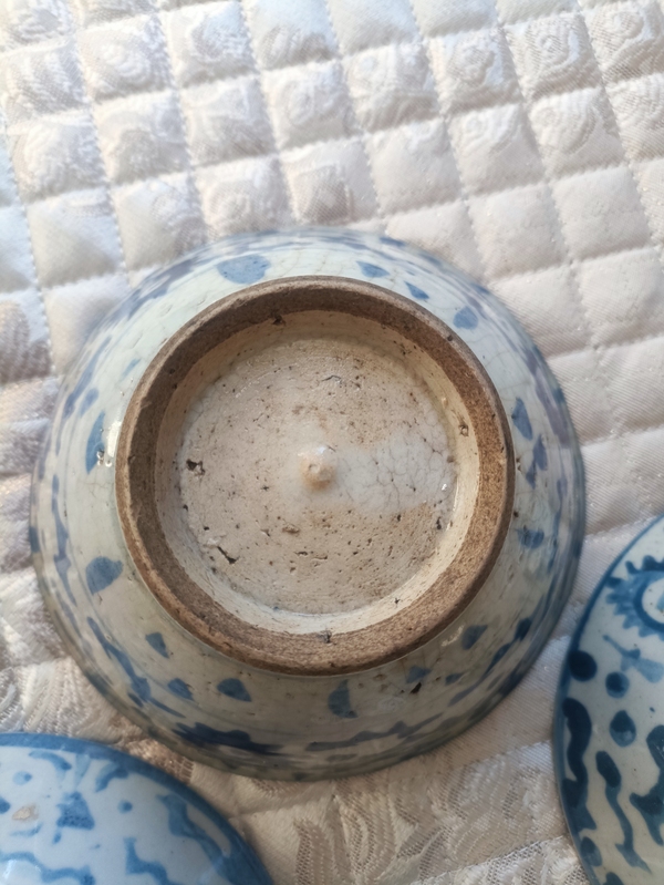 古玩陶瓷清代青花碗九個(gè)拍賣,當(dāng)前價(jià)格600元