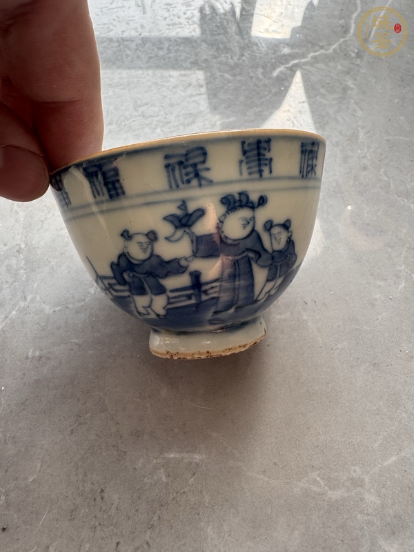 古玩陶瓷青花杯真品鑒賞圖