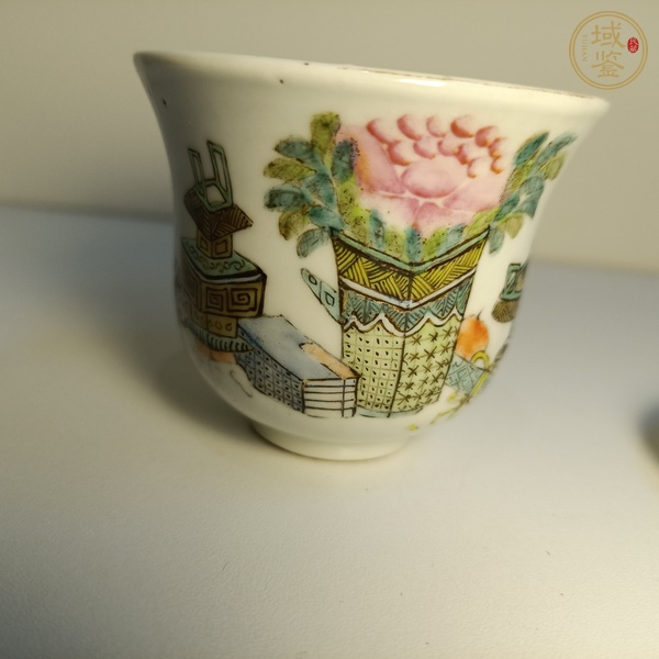 古玩陶瓷淺絳彩博古詩(shī)文杯真品鑒賞圖