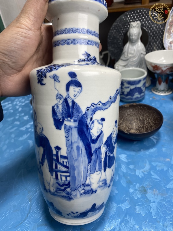 古玩陶瓷三娘教子圖青花棒槌瓶真品鑒賞圖