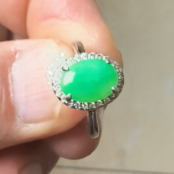 古玩玉器天然滿綠翡翠鑲嵌戒指(FJ77)拍賣,當前價格298元