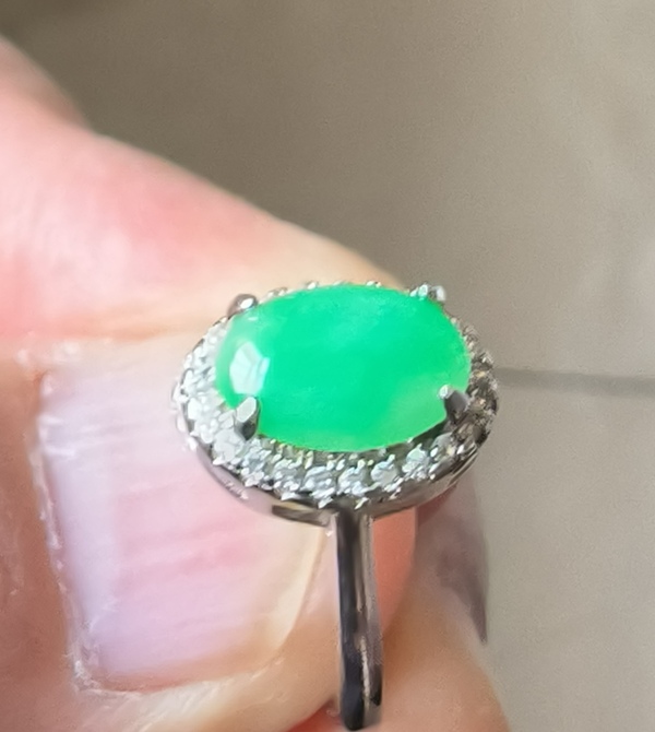 古玩玉器天然滿綠翡翠鑲嵌戒指(FJ77)拍賣,當前價格298元