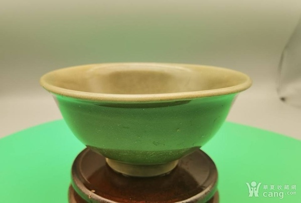 古玩陶瓷龍泉青瓷撇口碗拍賣,當前價格1800元