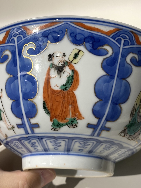 古玩陶瓷青花五彩碗拍賣,當(dāng)前價格8888元
