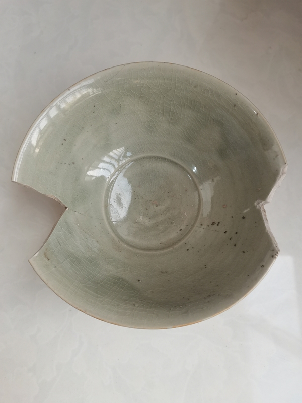 古玩陶瓷耀州或臨汝窯青釉刻線條紋茶盞拍賣,當前價格1400元