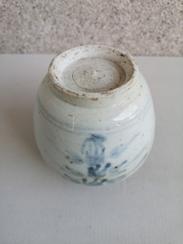 古玩陶瓷青花花卉紋蓋罐拍賣,當(dāng)前價格580元
