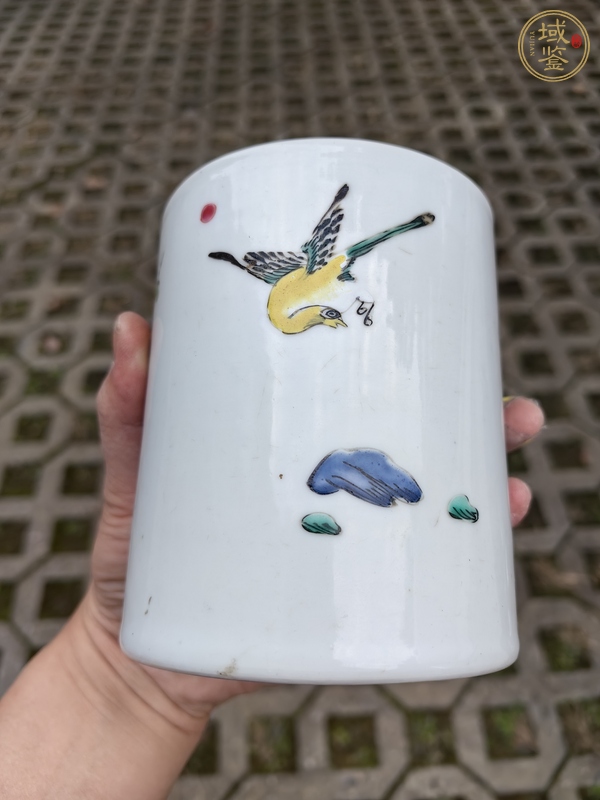 古玩玉器粉彩花卉筆筒 真品鑒賞圖