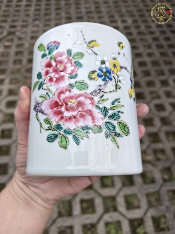 古玩玉器粉彩花卉筆筒 真品鑒賞圖