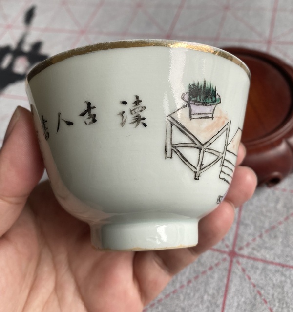 古玩陶瓷【民國早期】粉彩人物詩文壓手杯拍賣,當前價格1300元