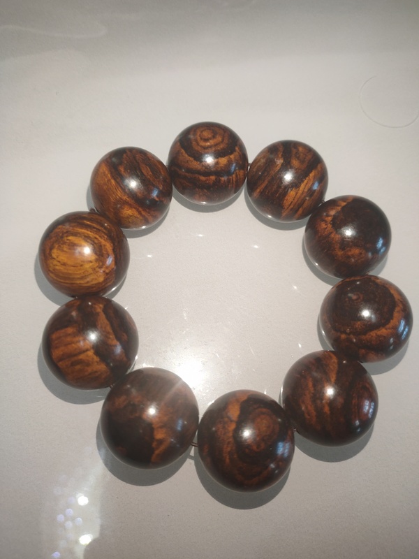古玩雜項黃花梨手串拍賣,當(dāng)前價格3600元