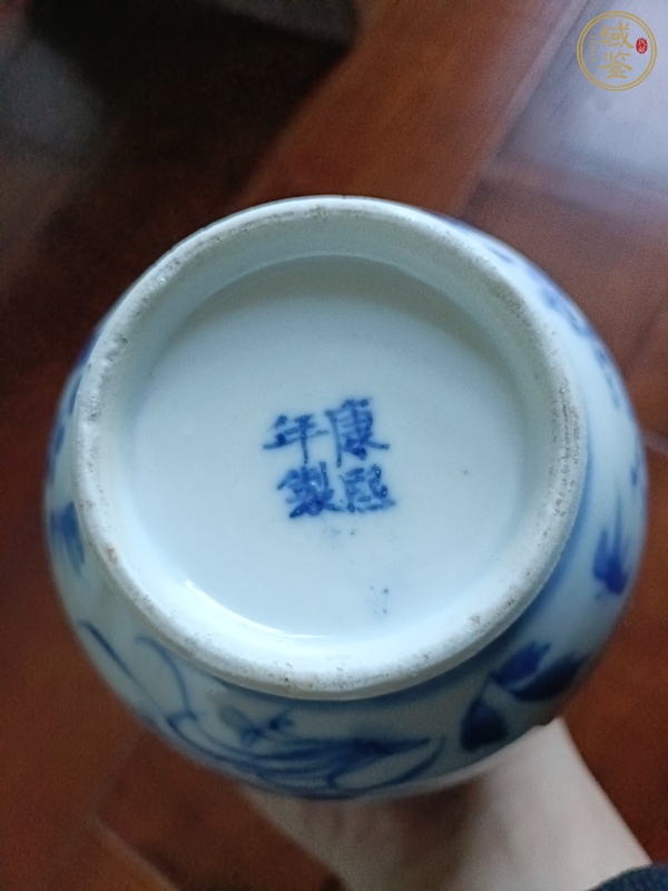 古玩陶瓷青花人物故事膽瓶真品鑒賞圖