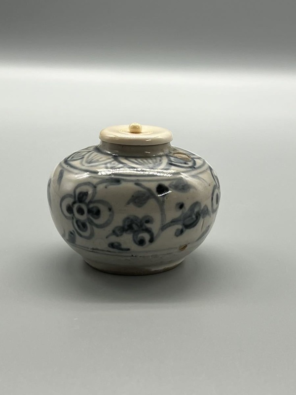 古玩陶瓷青花纏枝花卉紋水盂拍賣,當(dāng)前價格2800元