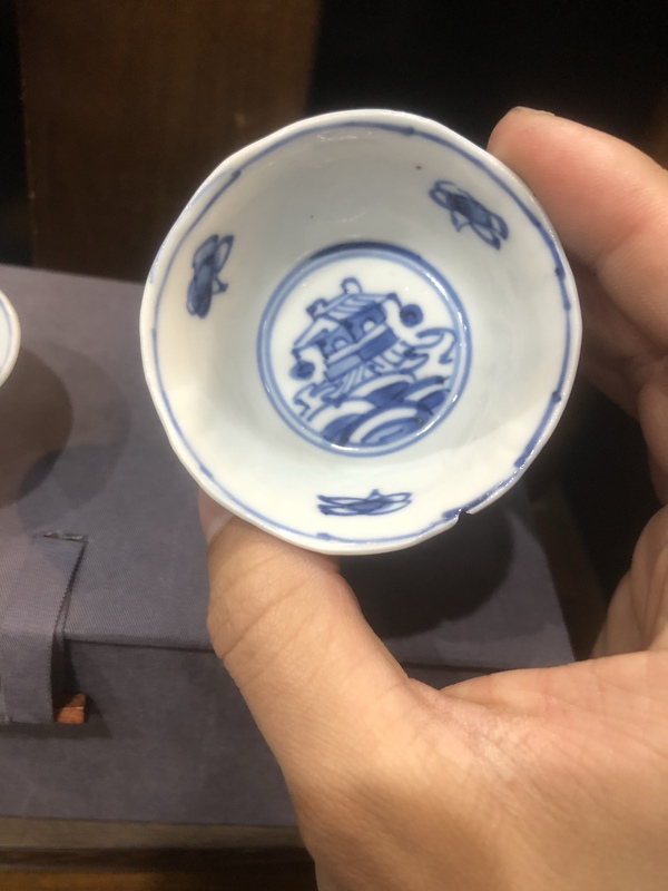 古玩陶瓷(精品主人杯)清-康熙-海屋添籌-松鼠葡萄紋-主人杯一對拍賣,當前價格1380元