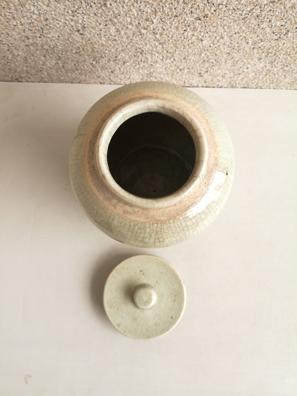 古玩陶瓷哥釉蓋罐拍賣,當(dāng)前價(jià)格858元
