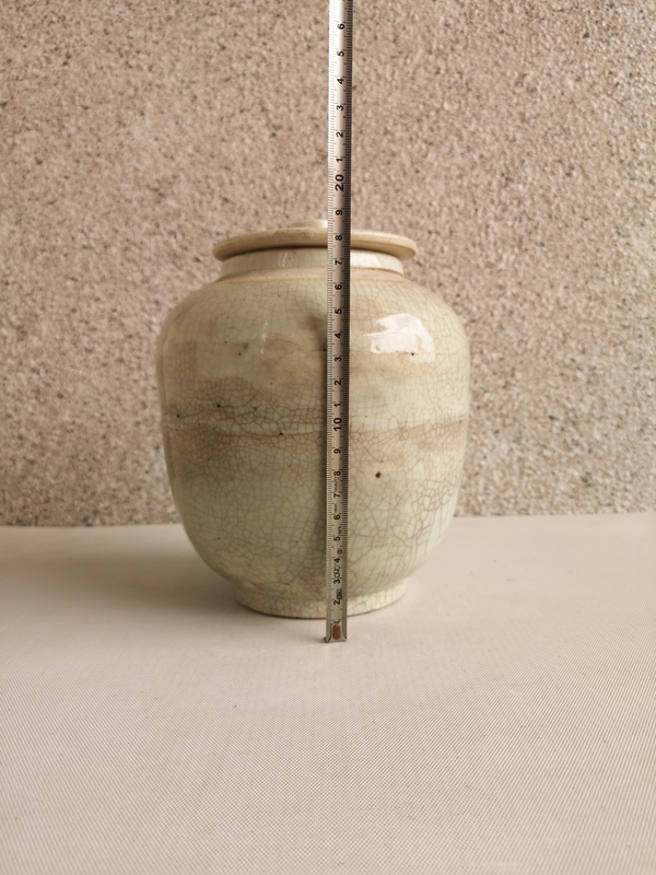 古玩陶瓷哥釉蓋罐拍賣,當(dāng)前價(jià)格858元