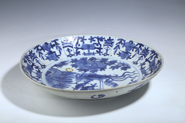 古玩陶瓷明晚·青花鳳凰牡丹紋大盤拍賣，當(dāng)前價(jià)格3000元