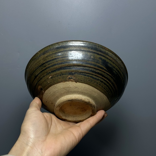 古玩陶瓷磁州窯黑釉鐵銹斑大碗拍賣,當前價格3800元