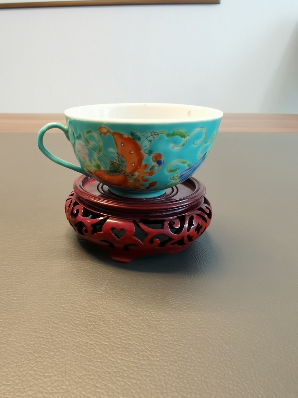 古玩陶瓷大清光緒年製官窯款粉彩瓜瓞綿綿紋茶杯拍賣,當前價格880元