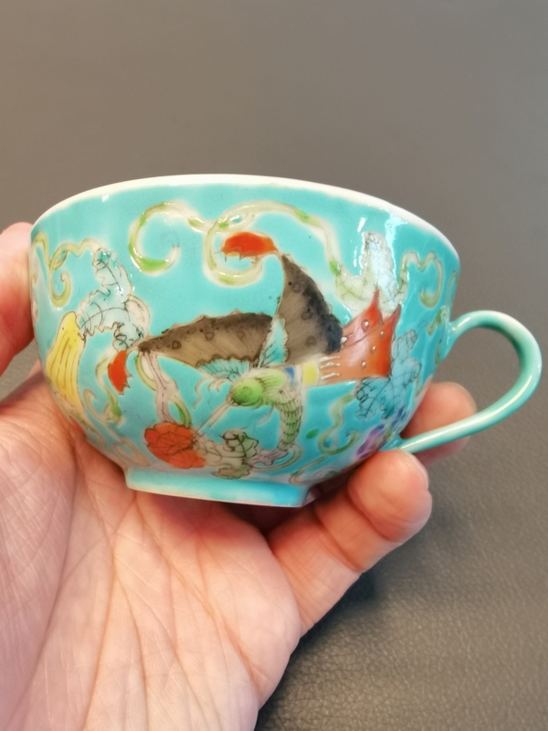 古玩陶瓷大清光緒年製官窯款粉彩瓜瓞綿綿紋茶杯拍賣,當前價格880元