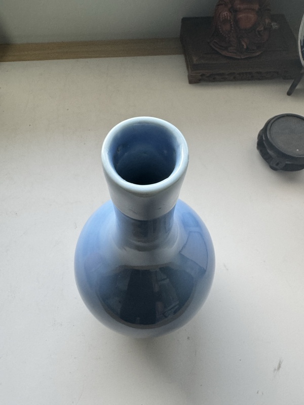 古玩陶瓷天藍釉膽式瓶拍賣,當前價格15000元