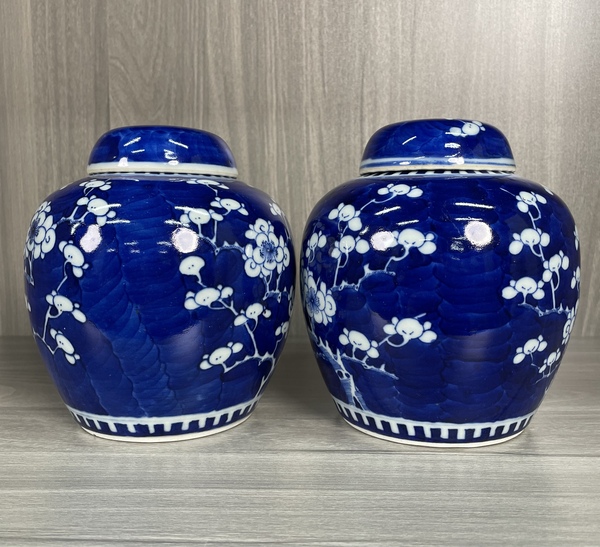 古玩陶瓷清咸豐 青花冰梅紋蓋罐一對拍賣,當前價格5000元