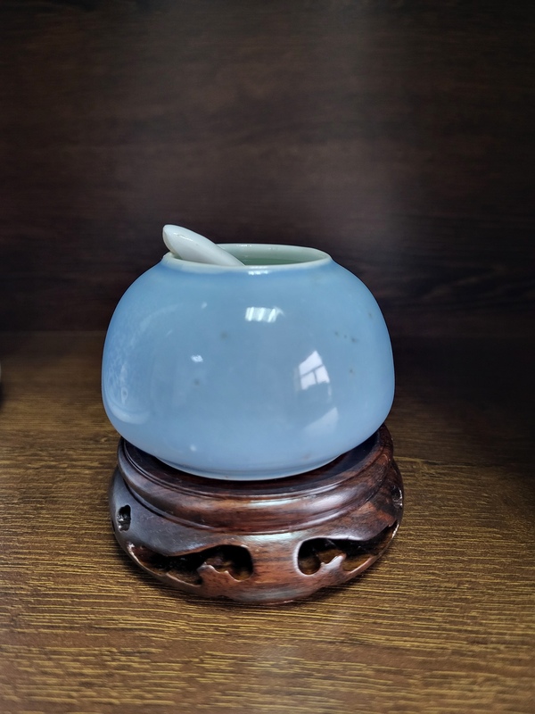 古玩陶瓷天藍釉水盂拍賣,當前價格6800元