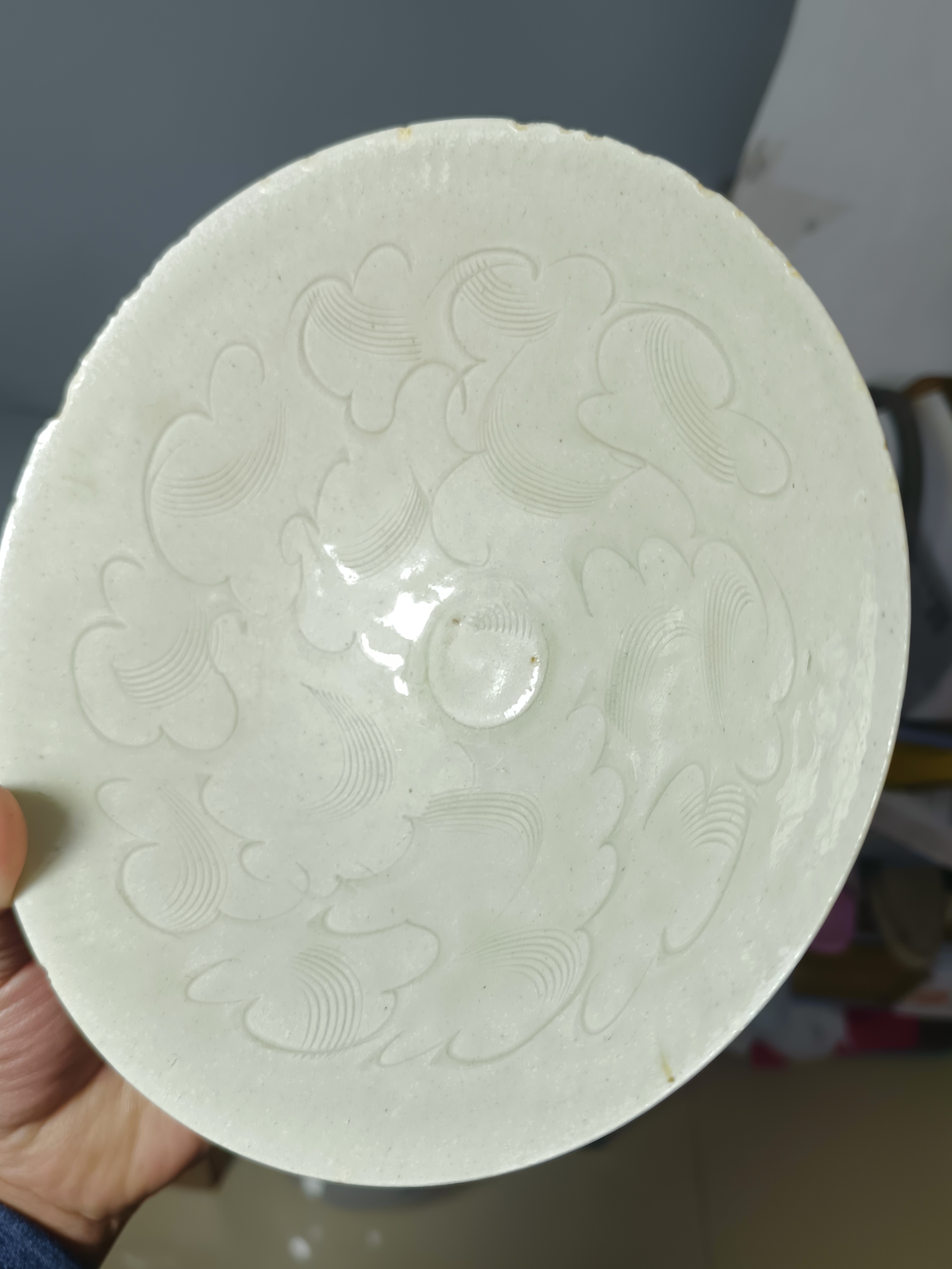 当社の 域鉴古玩】宋代湖田窑影青刻花蓖纹大碗拍卖价格/图片/值多少钱 工芸品