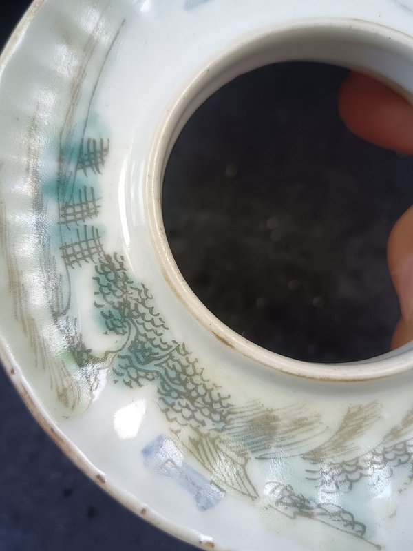 古玩陶瓷（全美品）光緒淺絳彩山水人物瓜棱茶碗拍賣，當前價格388元