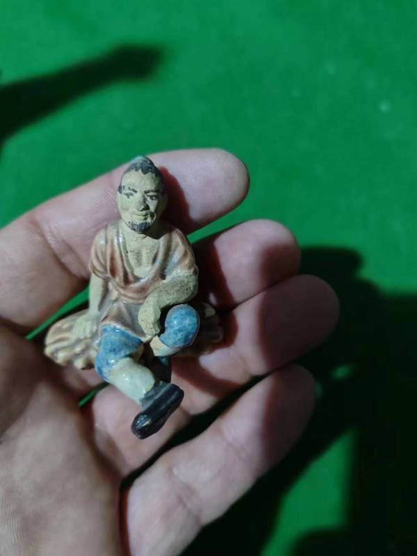 古玩陶瓷人物塑像拍賣,當前價格299元