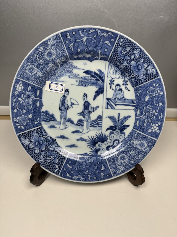 古玩陶瓷康熙·青花西廂記紋折沿盤拍賣,當前價格5500元