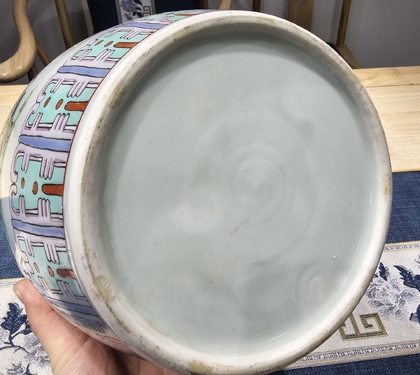 古玩陶瓷粉彩官上加官紋撇口瓶拍賣,當(dāng)前價(jià)格2500元