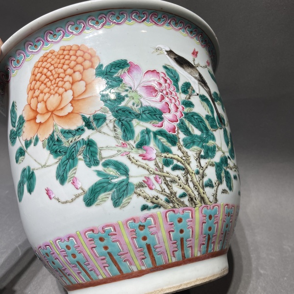 古玩陶瓷花鳥紋粉彩花盆拍賣,當前價格10888元