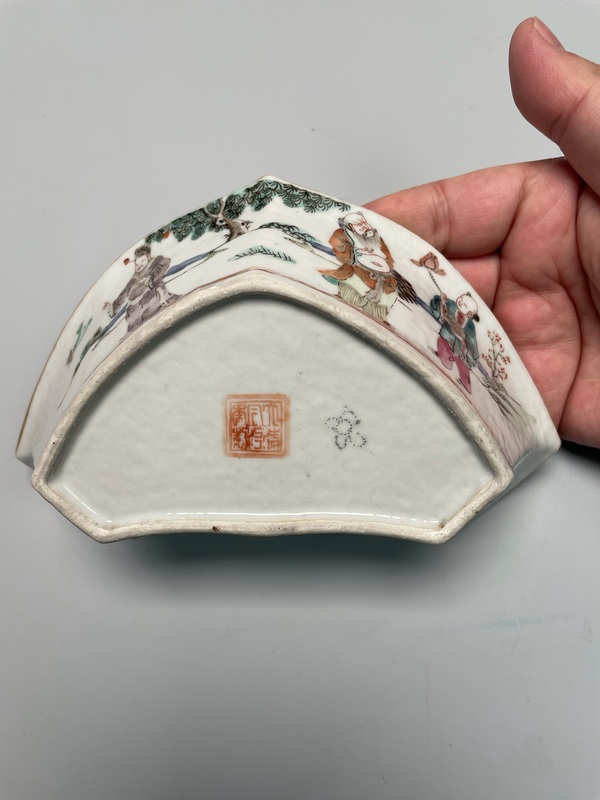 古玩陶瓷清·同治 本朝款細路粉彩八仙人物供盤拍賣,當前價格2280元