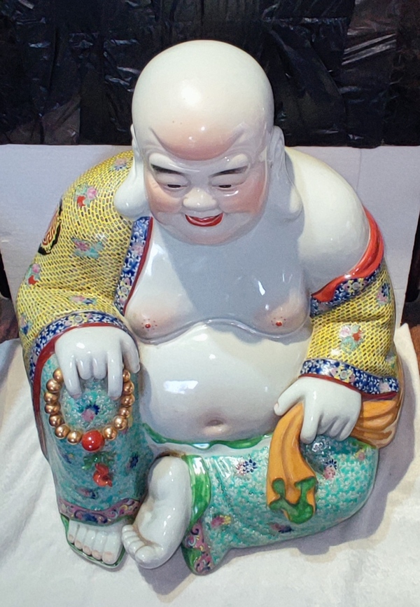 古玩陶瓷創(chuàng)匯時(shí)期福建會(huì)館粉彩彌勒佛坐像拍賣,當(dāng)前價(jià)格5678元