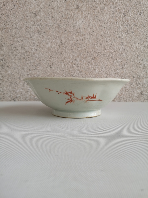 古玩陶瓷粉彩花卉紋葵口碗拍賣,當前價格260元