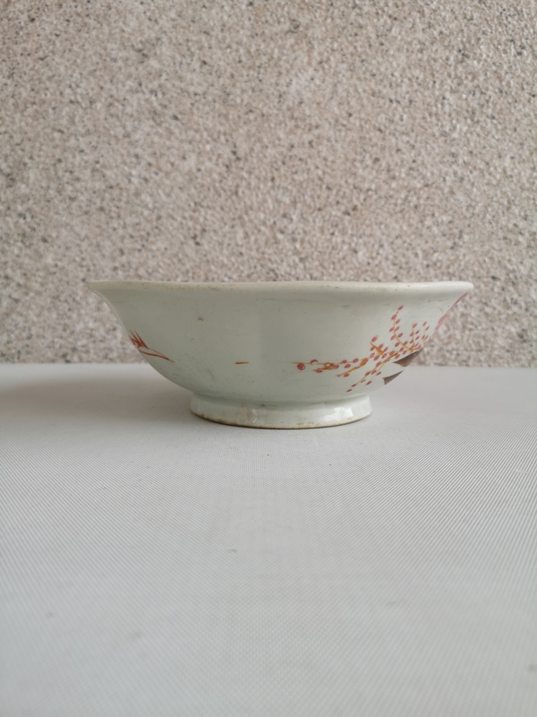 古玩陶瓷粉彩花卉紋葵口碗拍賣,當前價格260元
