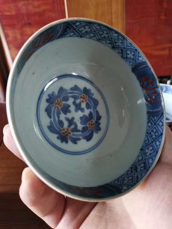 古玩陶瓷十九世紀末二十世紀初青花加彩碗一對拍賣,當前價格1360元
