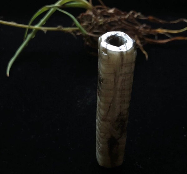 古玩玉器明代和田玉雕“琮式勒”拍賣,當前價格43000元