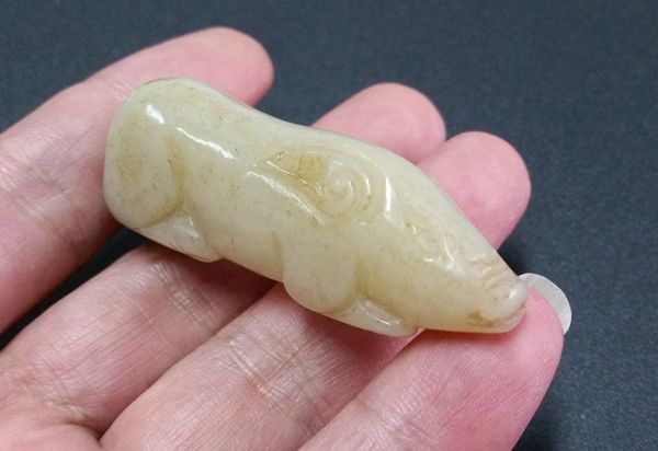 古玩玉器和田玉豬把件拍賣,當前價格480元