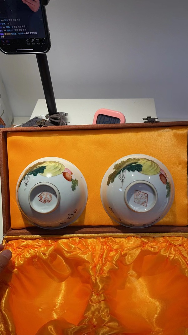 古玩陶瓷名家余正清粉彩清白傳家圖茶碗拍賣,當前價格2200元