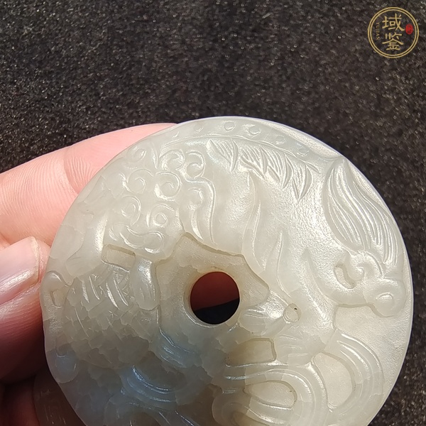 古玩玉器獅子繡球玉璧真品鑒賞圖