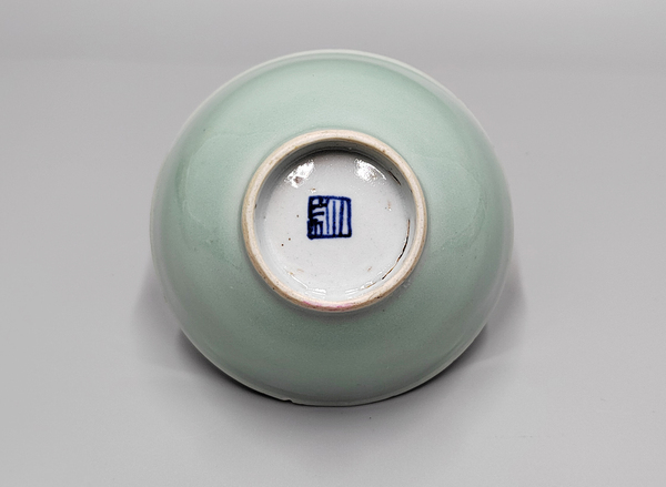 古玩陶瓷清中嘉慶本朝款豆青釉茶盞拍賣,當前價格880元