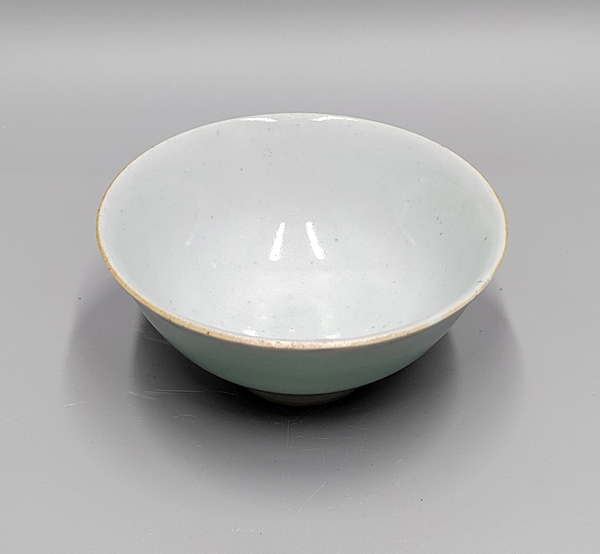 古玩陶瓷清中嘉慶本朝款豆青釉茶盞拍賣,當前價格880元