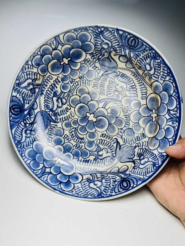 古玩陶瓷(已保真)青花纏枝牡丹紋盤拍賣,當前價格528元